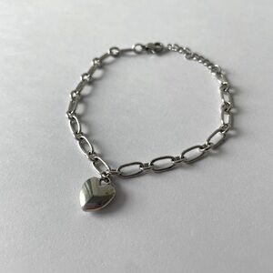 Brandy Melville Heart Charm Bracelet